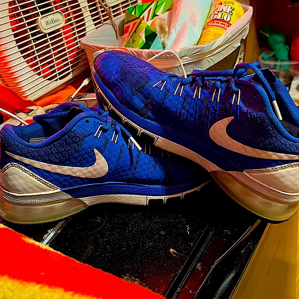 They are to big for me, very comfortable and I have only wore them once.